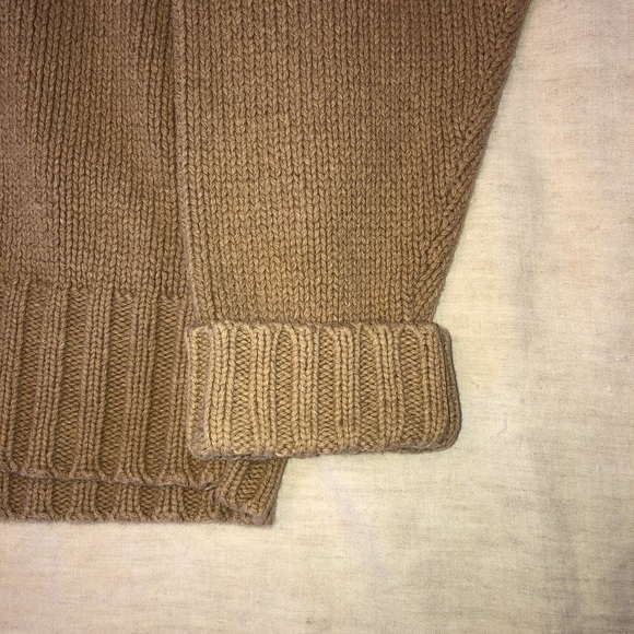 Polo by Ralph Lauren. Woven,100% cotton, Medium, men’s sweater heavy and thick. - Picture 5 of 8